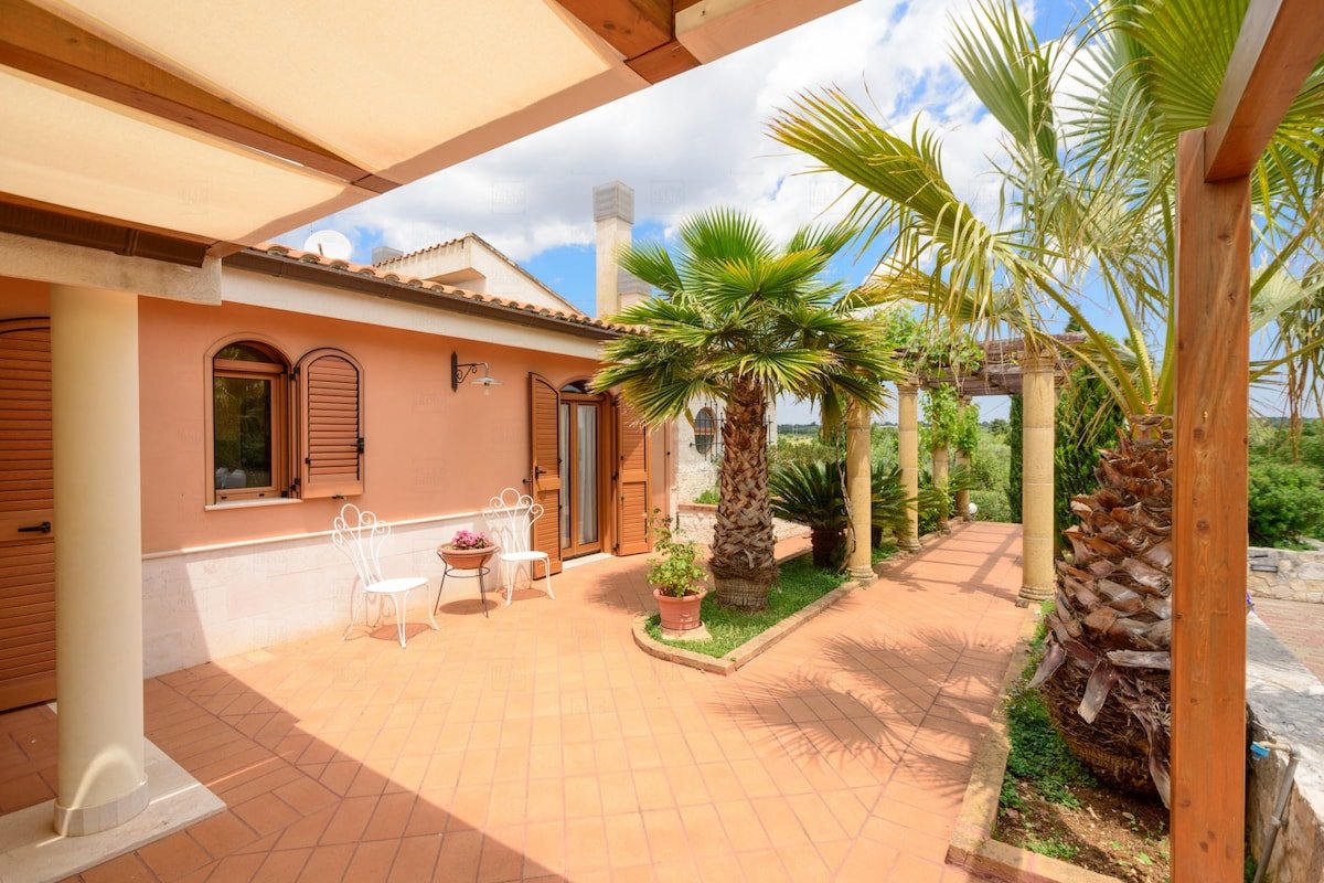 HelloApulia Villa Flora with private pool gallery image 5