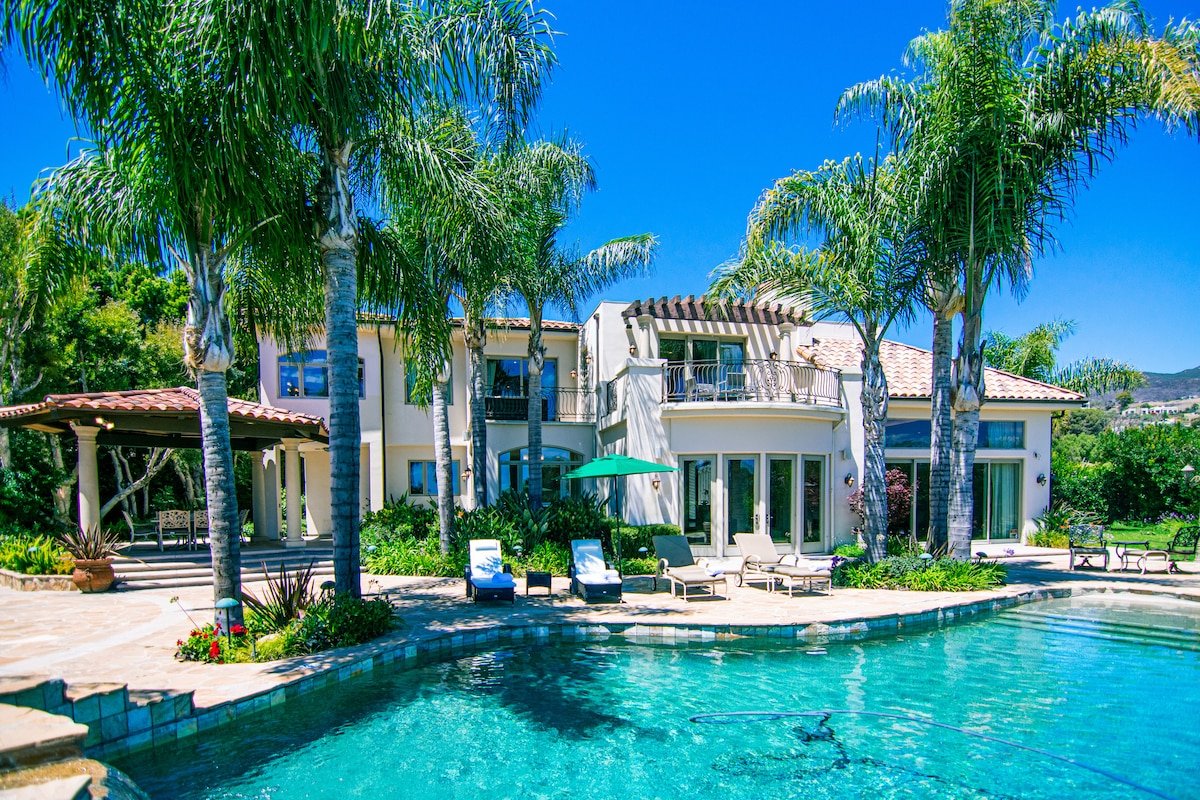 Tuscan Style Malibu Villa w/Pool, Spa, Ocean Views gallery image 2