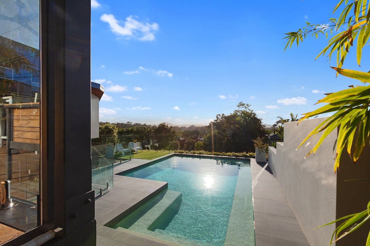 State of the art beach retreat gallery image 5