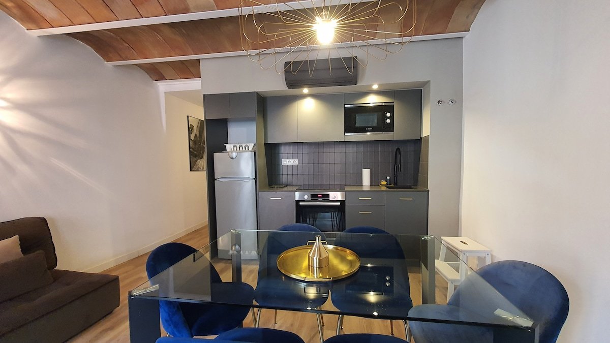 Ideal 2 bedroom apartment in the Gothic quarter gallery image 3