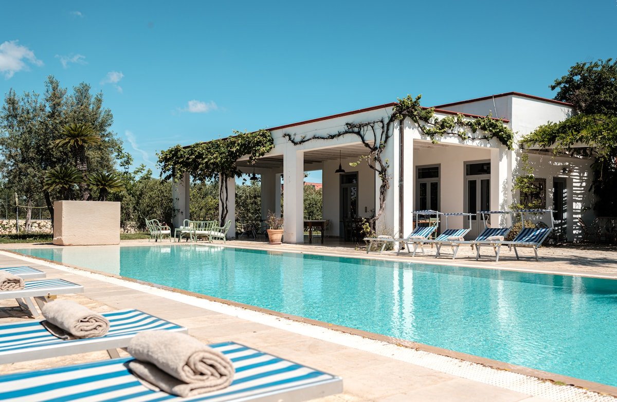 Villa Barbara-Private Villa with Pool in Monopoli gallery image 2