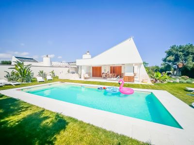Casa Bianca – Pool Luxury Villa