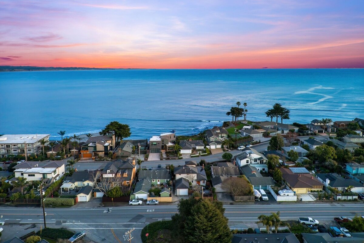 Opal Cliff Overlook gallery image 3