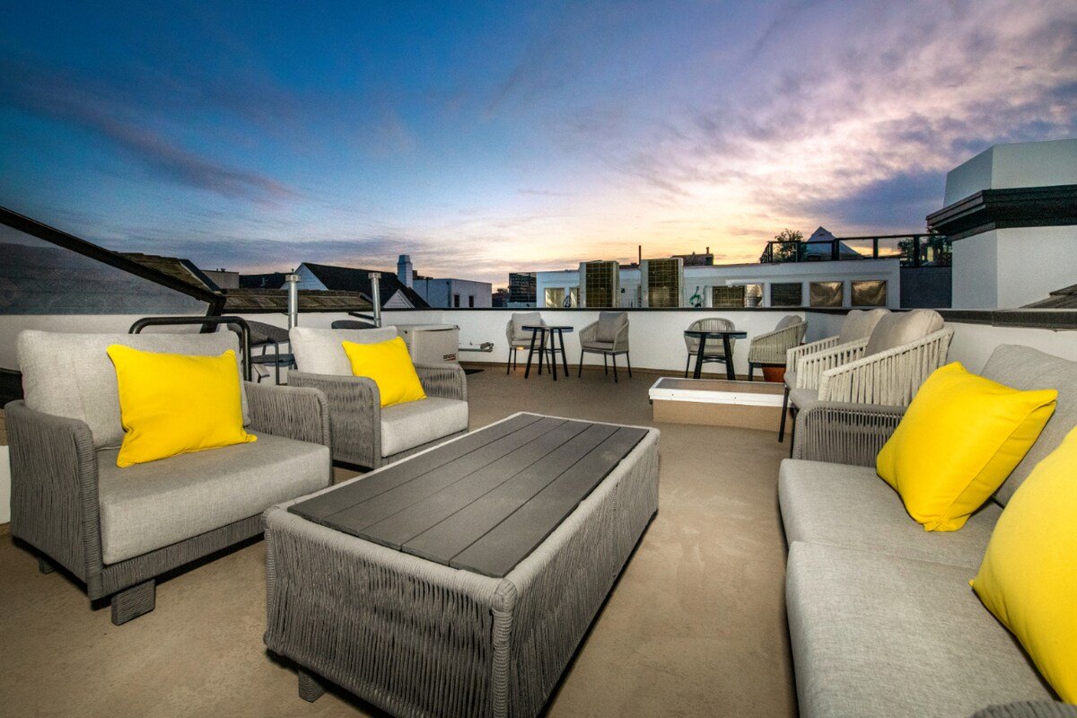 Scenic Mediterranean Villa w/ Mountain Views gallery image 5