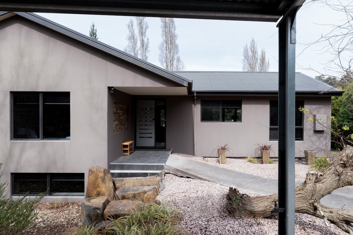 Perfect for groups and large families – Sleeps 12 gallery image 2