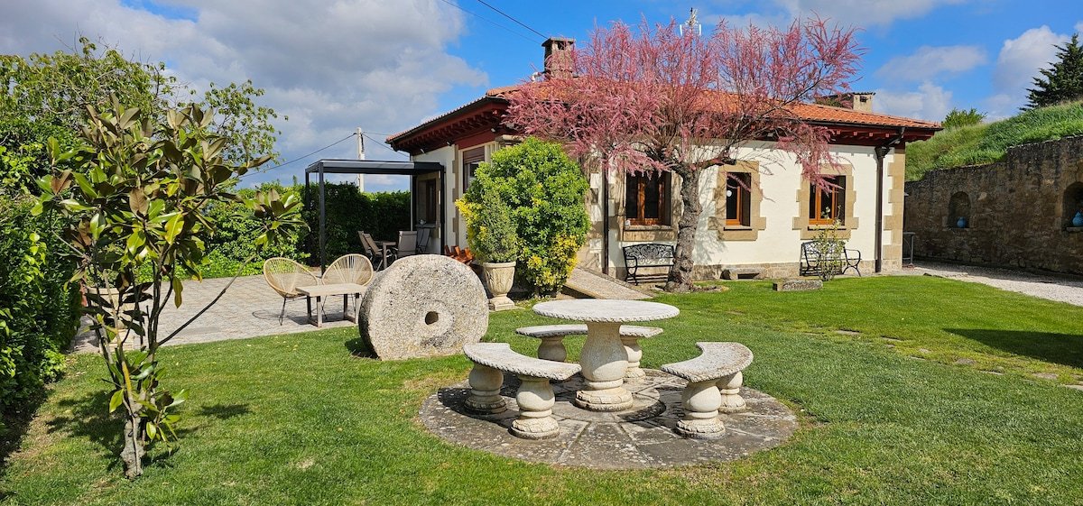 LEGADO DE ZABALA, CASA RURAL CON JARDÍN,Laguardia. gallery image 2