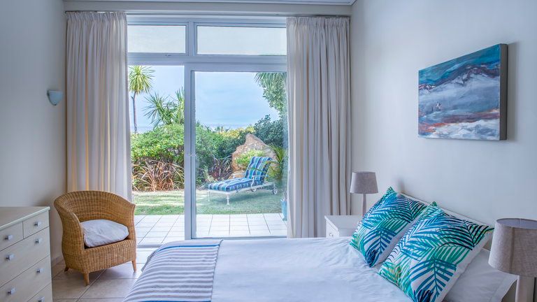 Bay Reflections Garden Suite