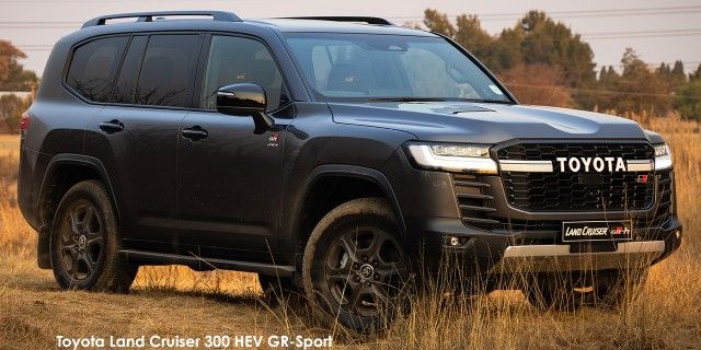 LANDCRUISER 300 V6 3.5T 1M HEV GR-S