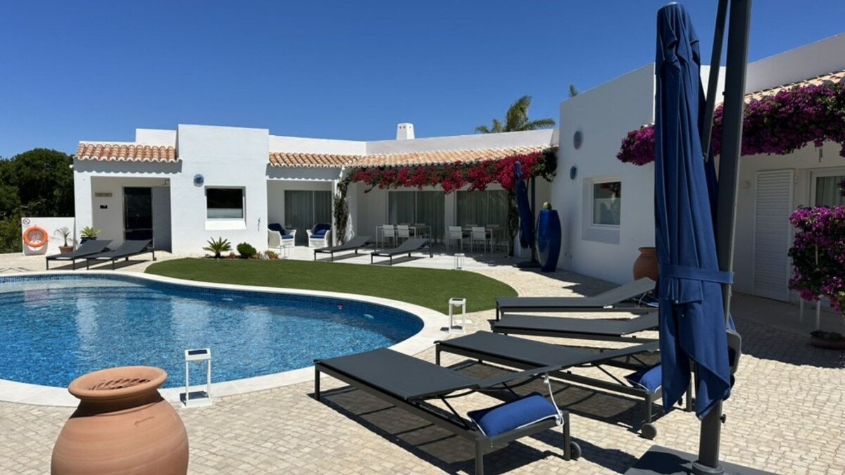 Charming Villa with Pool & Scenic Garden gallery image 5