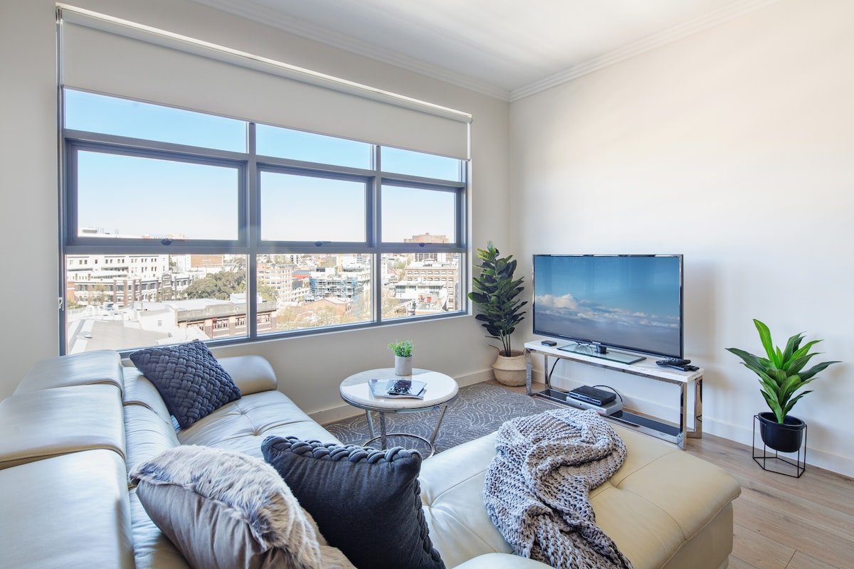 Luxe Two Bedroom Apartment- In the Heart of Sydney gallery image 5