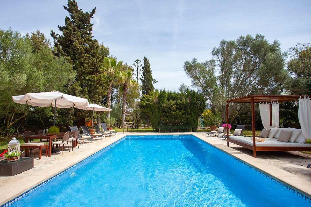 Beautifully restored house for holiday in Mallorca gallery image 4