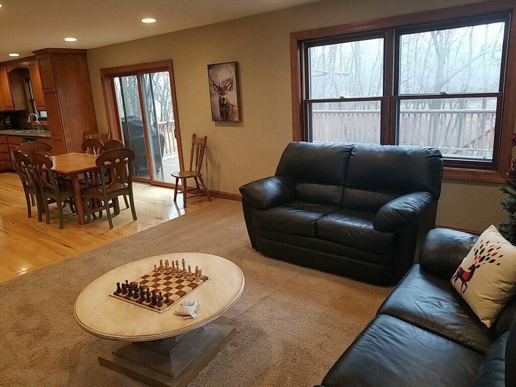 Deer Lake Serenity gallery image 4