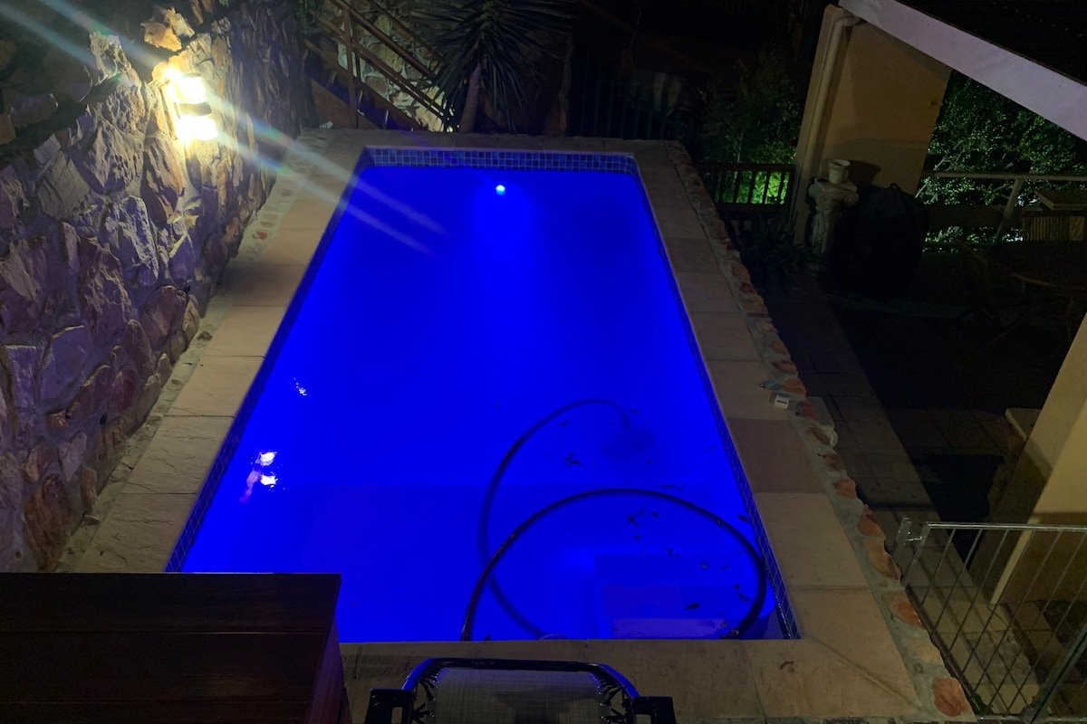 Stunning Ocean View and Sound gallery image 5