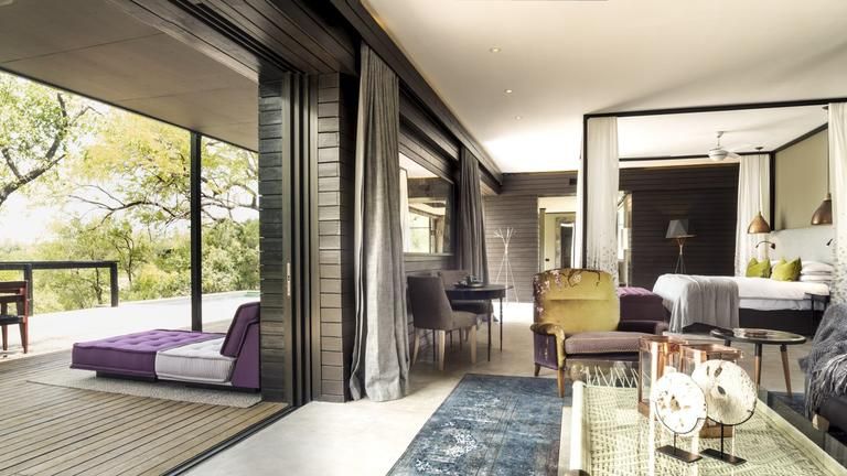 Silvan Safari Tree Wisteria Suite