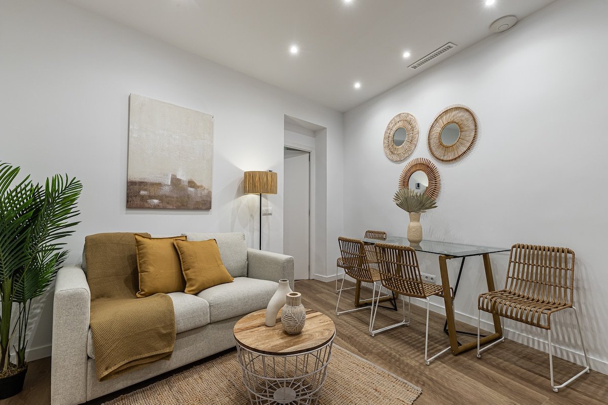 Hogar Malasaña II by Hogar4 gallery image 2