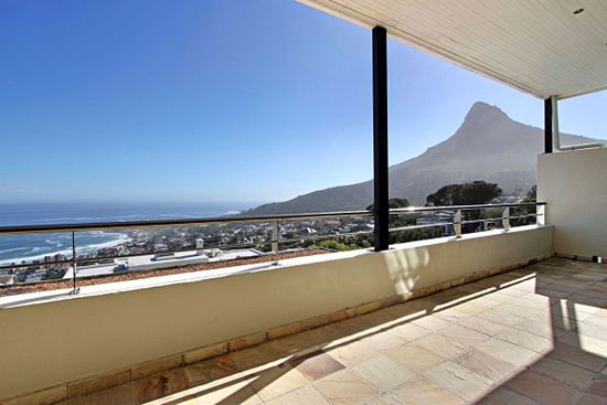 Medburn Views Penthouse Photo 18