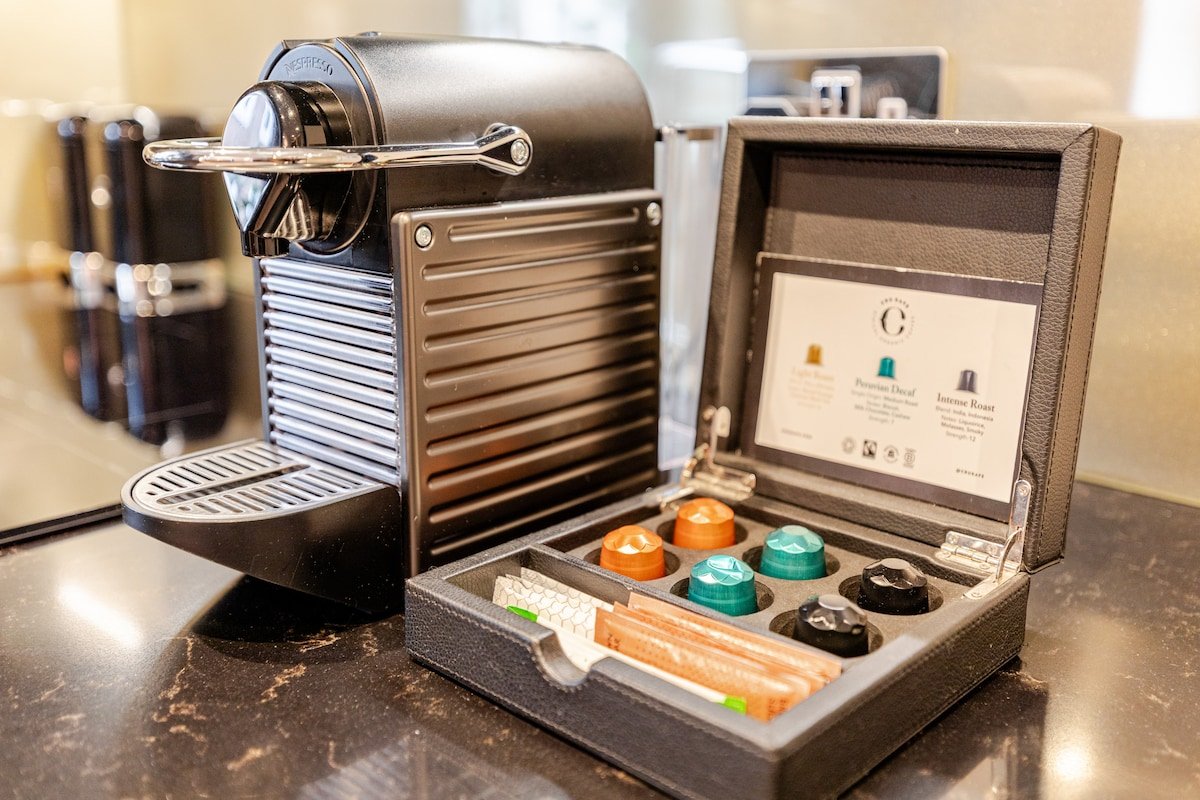 Luxury Two Bedroom Apartment gallery image 4