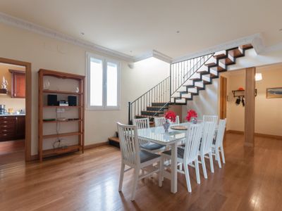 Casa Moratín Dúplex 240m Centro.