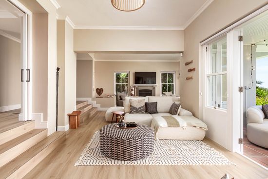 21 Sapphire Way L 50