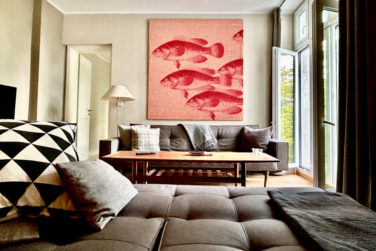 Gorgeous LEGAL Apartment for 6! 3BR / 2Bath.