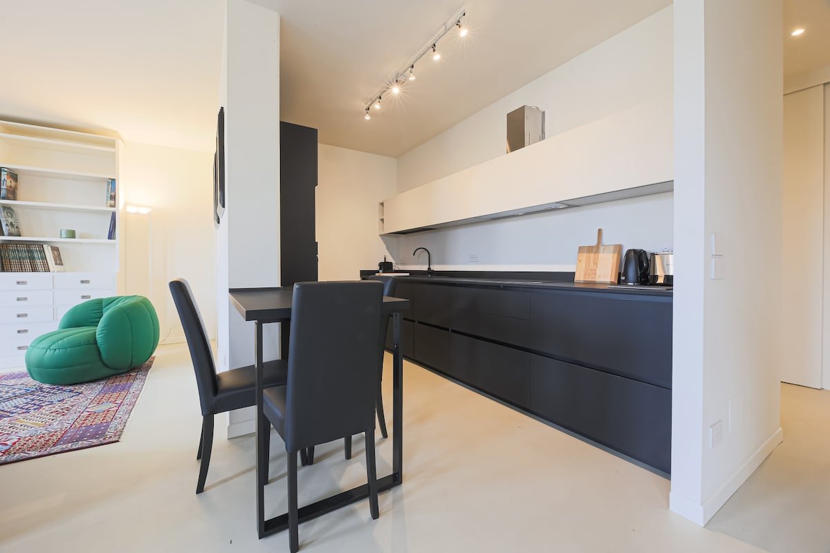 Vasari with stunning view of Florence gallery image 4