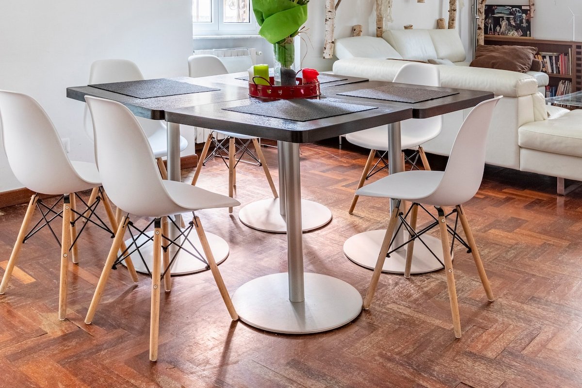 Private Villa with Huge Garden In Rome Center gallery image 3