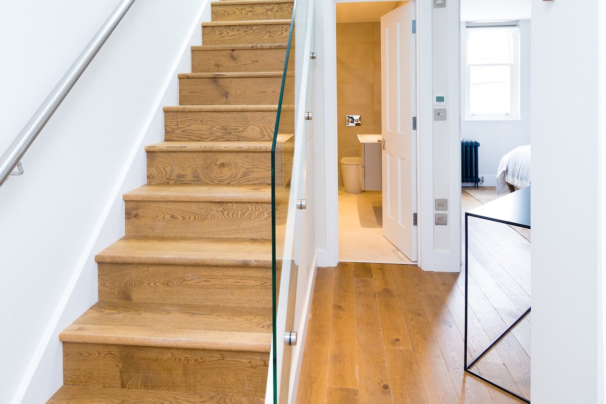 Stunning Design Two bedroom Duplex Apt – 2 baths gallery image 4