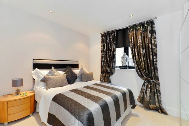 Premium 2bed 2bath, South Kensington gallery image 3