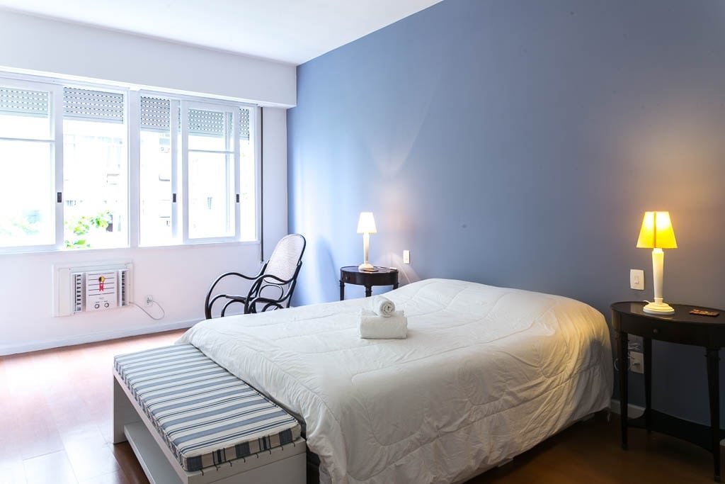 Duplex 7BR : quadra da praia de Copacabana-Posto 3 gallery image 2