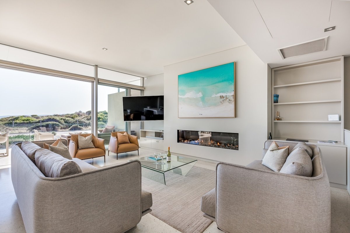 2 Bedroom Premium Beach House @ Smiths Beach Resort gallery image 4