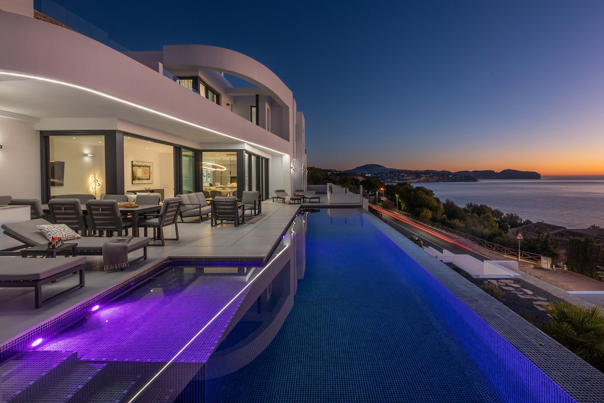 Villa Aphrodite by Abahana Luxe