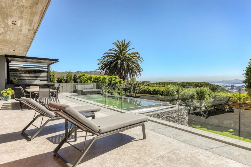 Higgo Chic Villa Photo 2