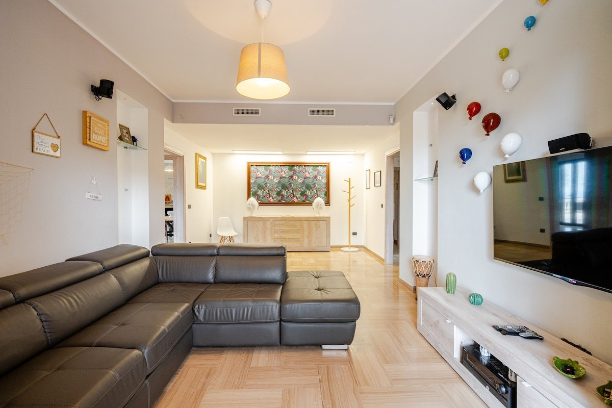 Massaroom: Villa strepitosa con vista mare gallery image 3