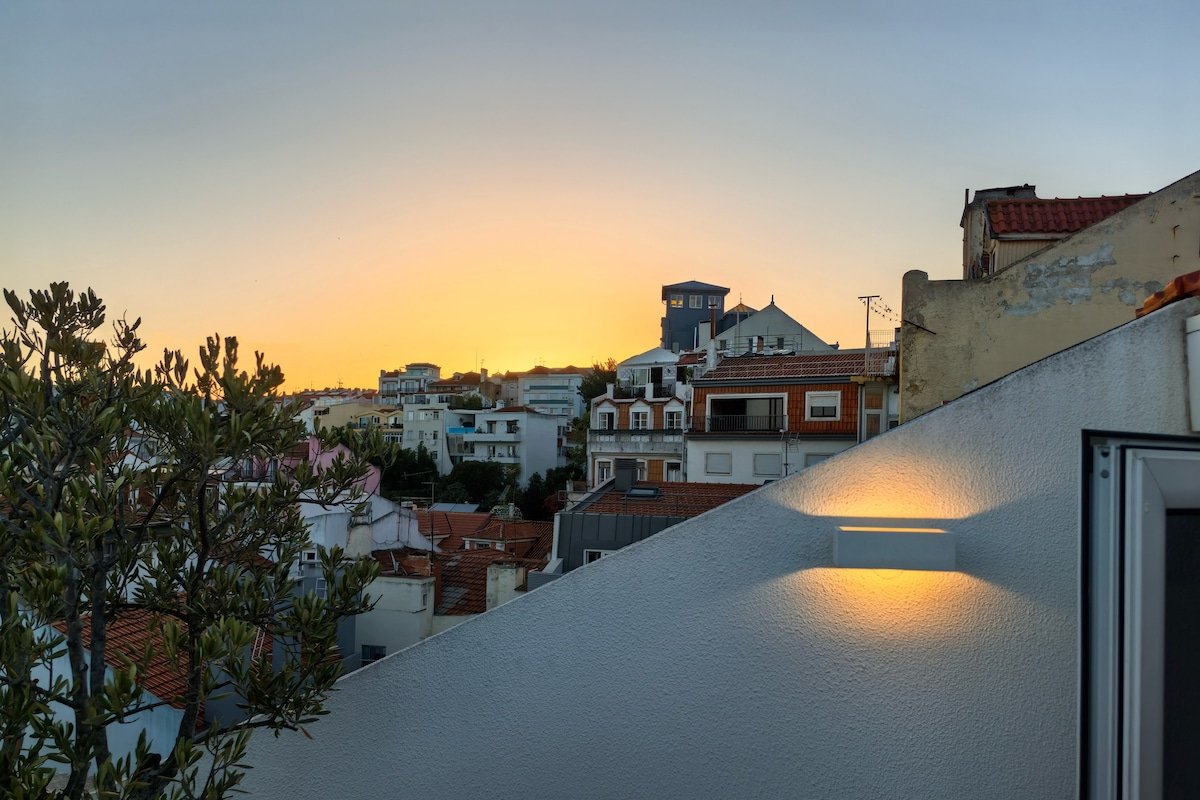 River view penthouse in Lisbon gallery image 4