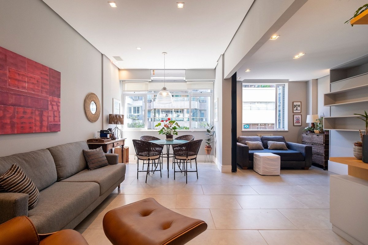 Leblon | Comfortable, Bright, and Close to the Sea gallery image 2