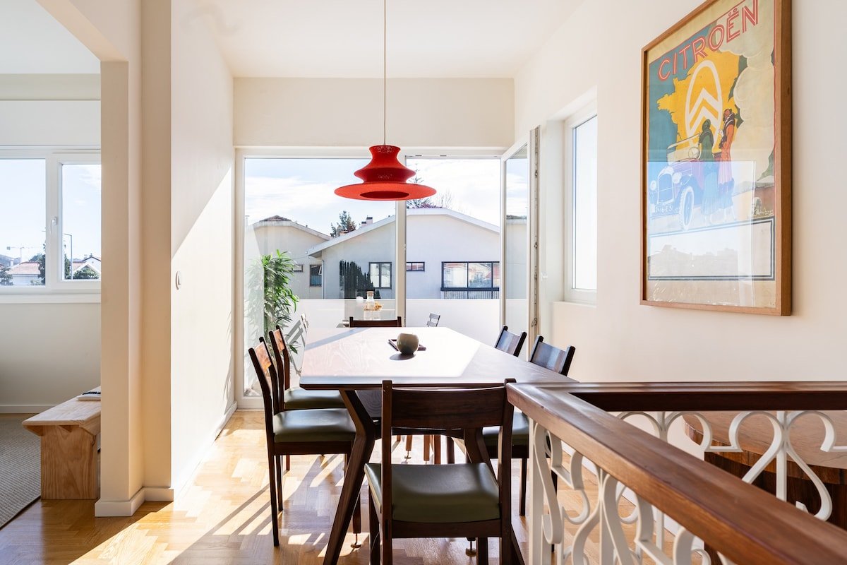 Sunny and Design Apartment by Inês gallery image 2
