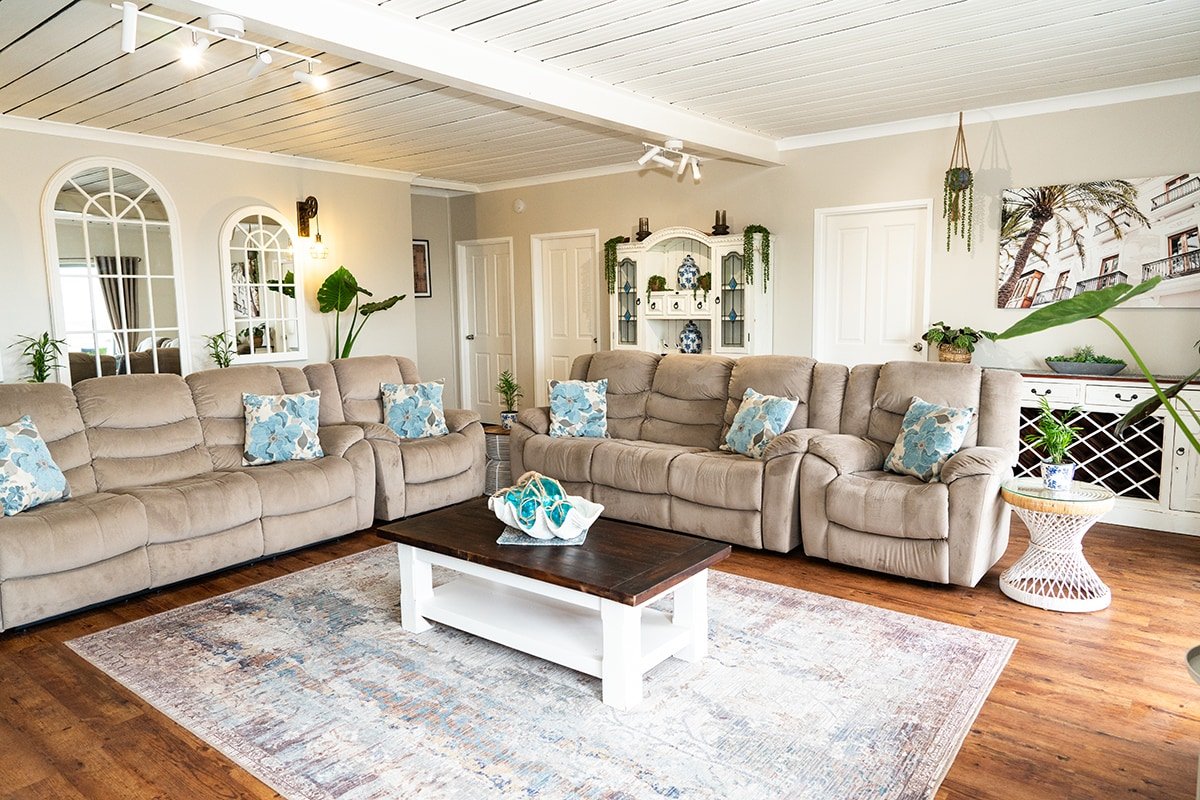 Quinns beach Mansion apartment 2 gallery image 2