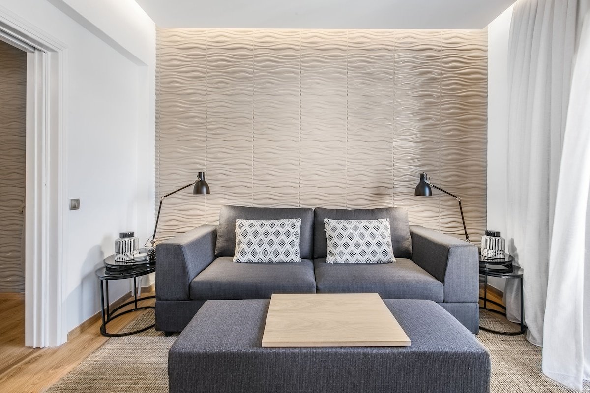 Modern flat in the grounds of Acropolis monuments gallery image 5