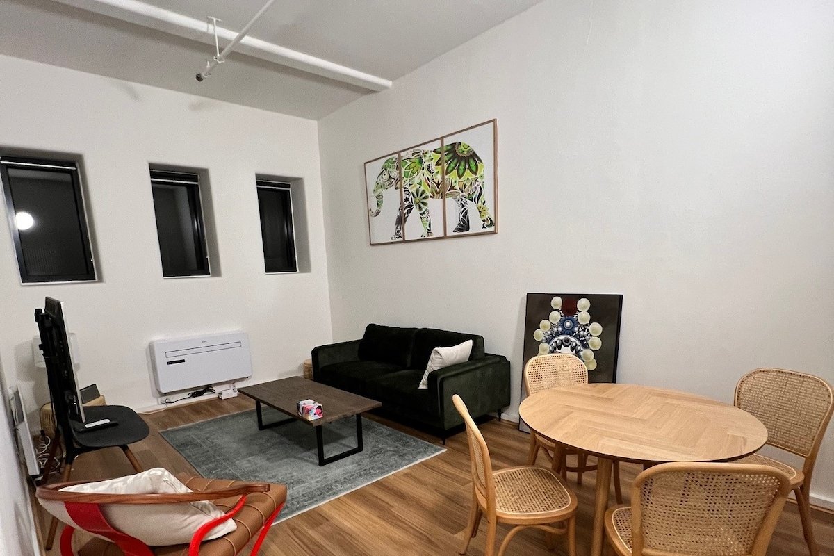 Hidden Gem in Heart of Melbourne gallery image 3