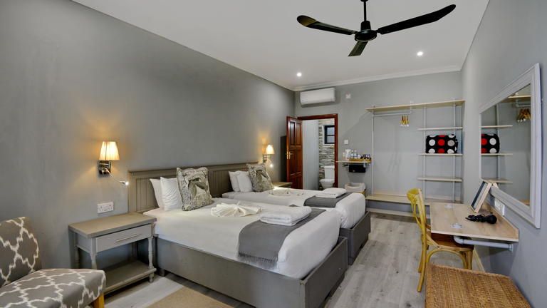 River View Lodge Twin Room