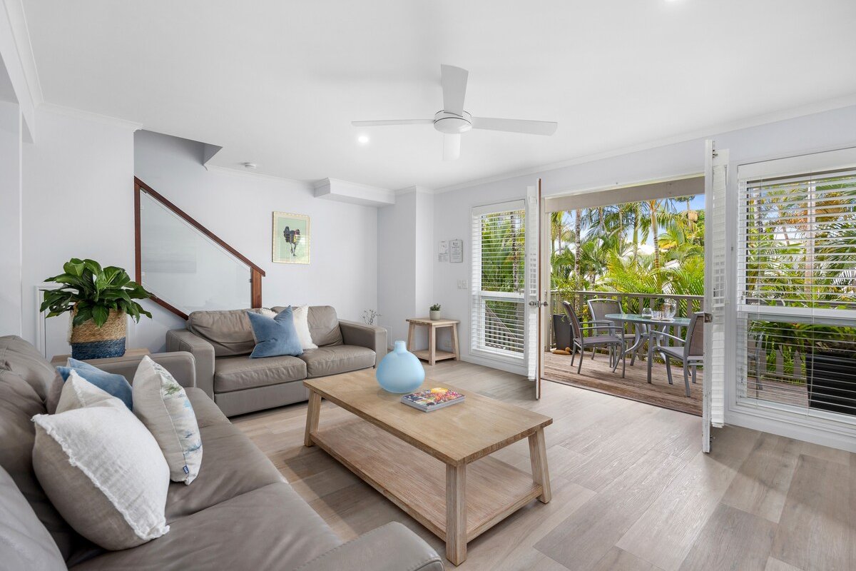 Tropical 3 bedroom Oasis , meters Noosa River gallery image 3