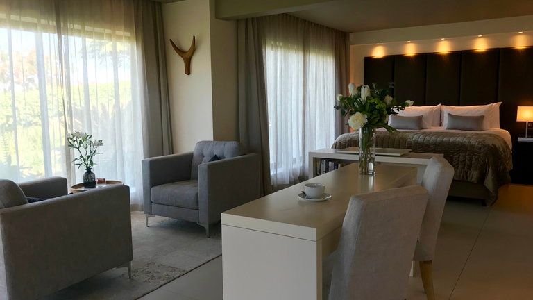 Cape Vermeer Bay View Suite