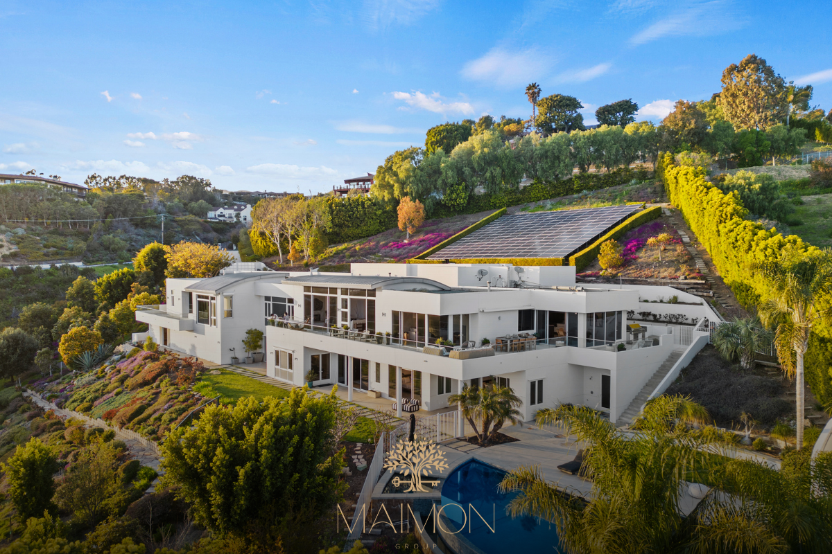 Coastal Malibu Oasis w/ Tennis, Pool & Ocean Views