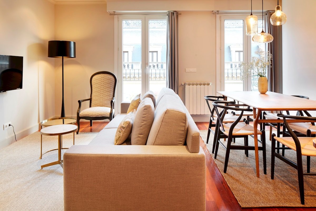 Garibay Terrace by FeelFree Rentals gallery image 3