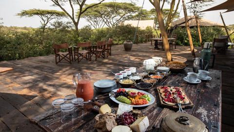 Breakfast at Mara Nyika Camp - Breakfast at Mara Nyika Camp