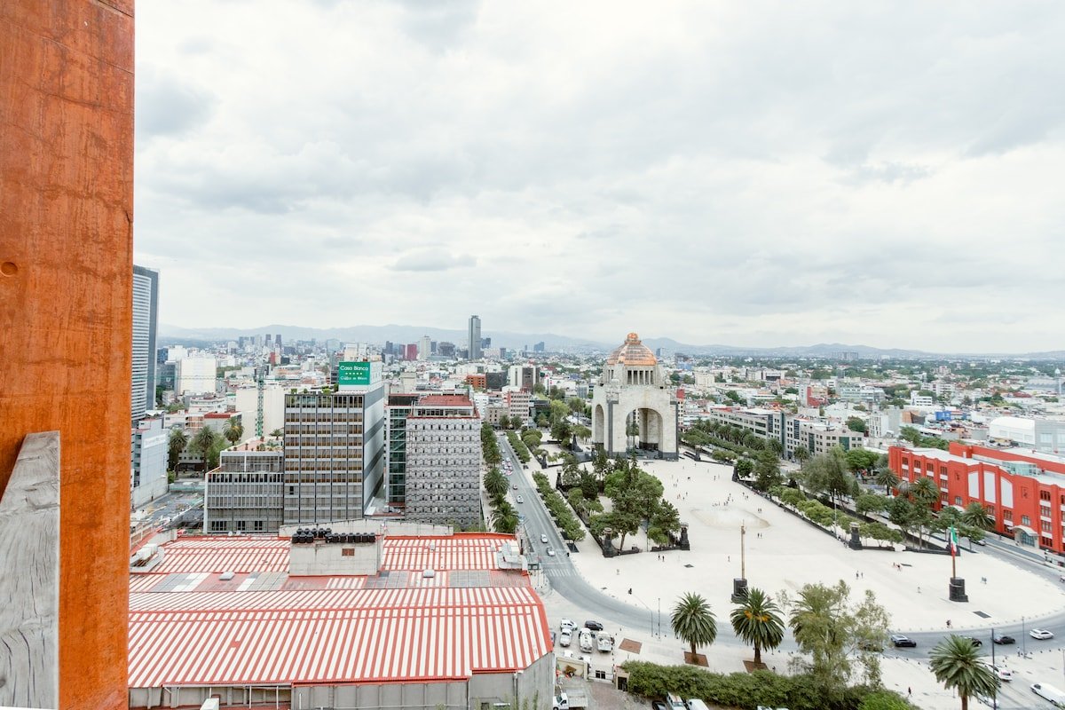 2BR| 2BA Reforma Avenue| Pool |Gym| King Bed gallery image 4