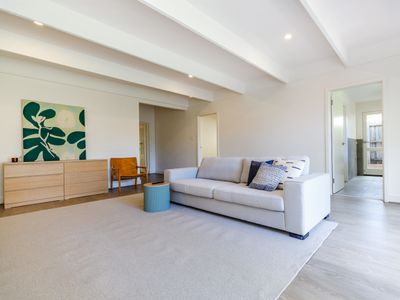 4 bedroom, 2 living, Study, Great yard Malvern Eas