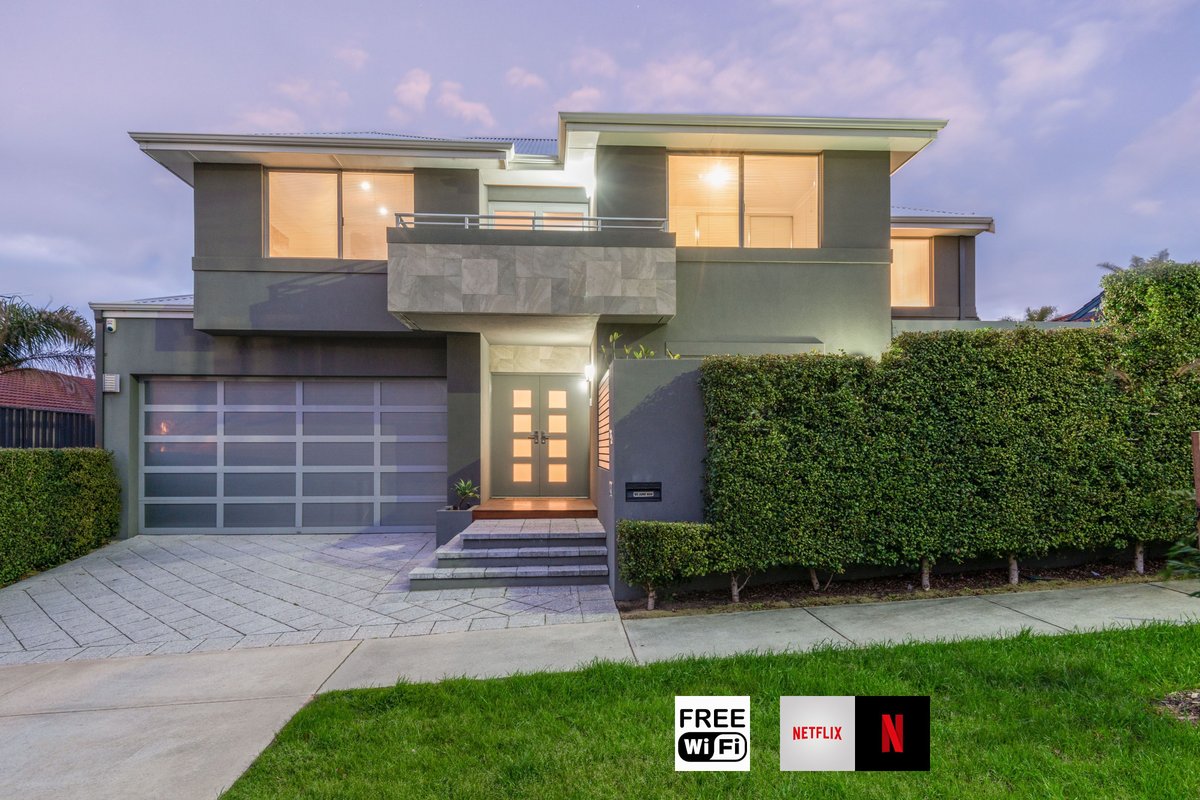 Close to beach& amenities. Long Stay Discount avai