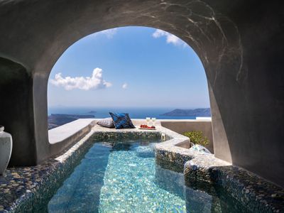 Ventus Paradiso Villa, Outdoor Heated Plunge Pool