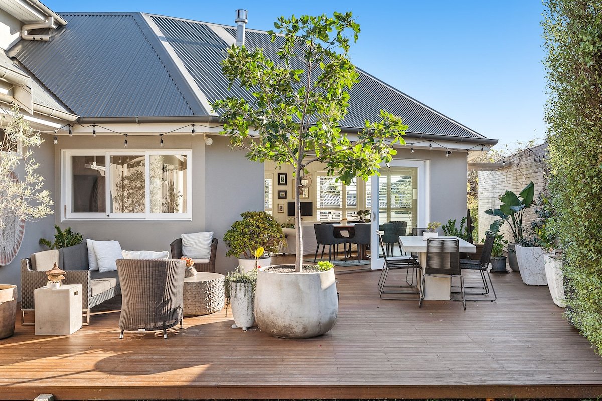 The Elysian Retreat gallery image 4